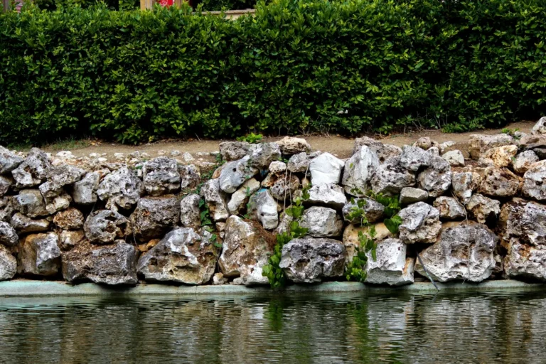 Retaining Wall Cost per Square Foot: A Complete Pricing Guide